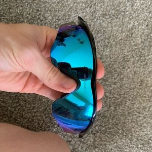 Oakley M2 frames with Polarized Lenses